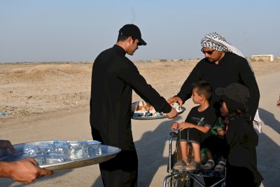 فعاليات موكب (جنوب الولاء لحامل اللواء) الخدمي مستمرة لليوم التاسع على التوالي.