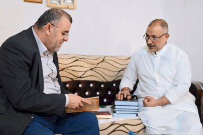 لبحث مشاريع علمية مشتركة .. وفد من مركز تراث الجنوب يزور الباحث (مجاهد منعثر)