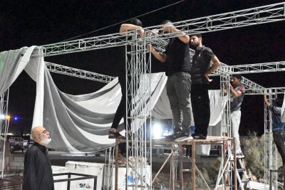مركز تراث الجنوب يشرع بنصب موكبه الخدمي في عامه الرابع لخدمة زائري الأربعينية