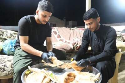 حتى بلوغ الأربعين .. موكب (جنوب الولاء لحامل اللواء) مستمر بتقديم خدماته للزائرين الكرام
