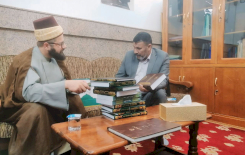 وفد مركز تراث الجنوب يزور مركز إحياء التراث في كربلاء المقدسة لتعزيز التعاون الثقافي