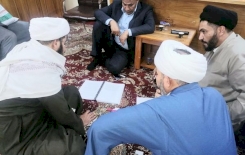 وفد من الفضلاء في النجف الأشرف من منتسبي مركز تراث الجنوب يحلون ضيوفًا على المركز.