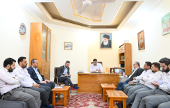 إدارة مركز تراث الجنوب تعقد اجتماعاً مع منتسبيها