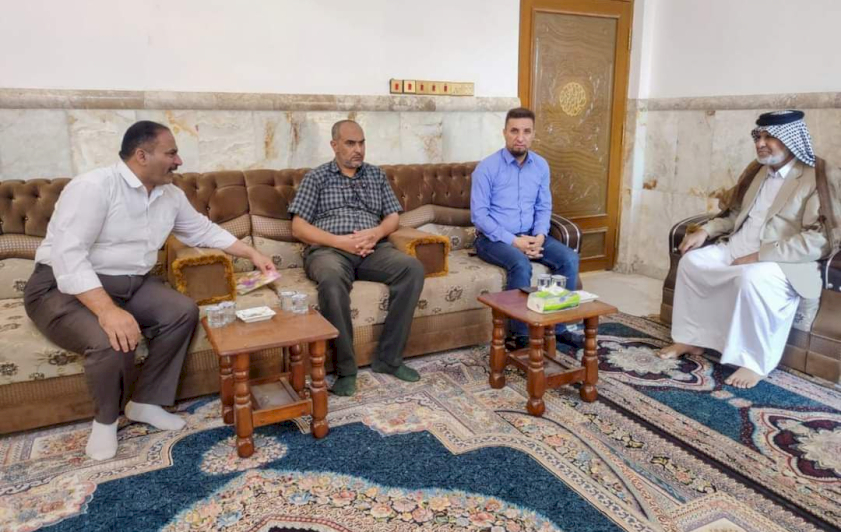 بين الأُسر العلمية