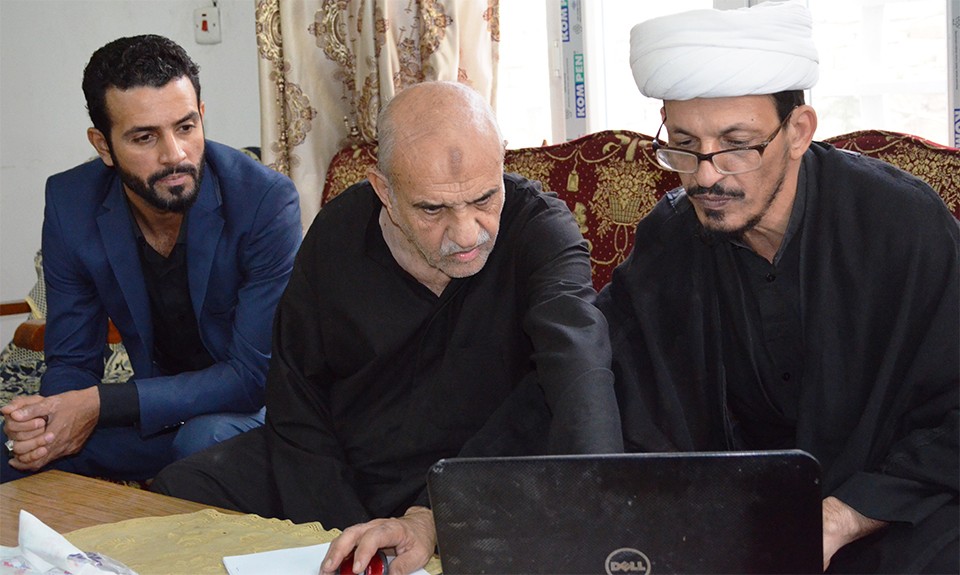 وفد من مركز تراث كربلاء يزور السيد سلمان هادي آل طعمة