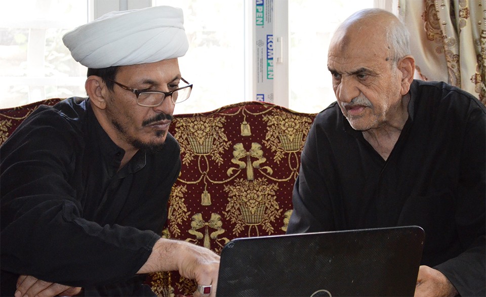 وفد من مركز تراث كربلاء يزور السيد سلمان هادي آل طعمة