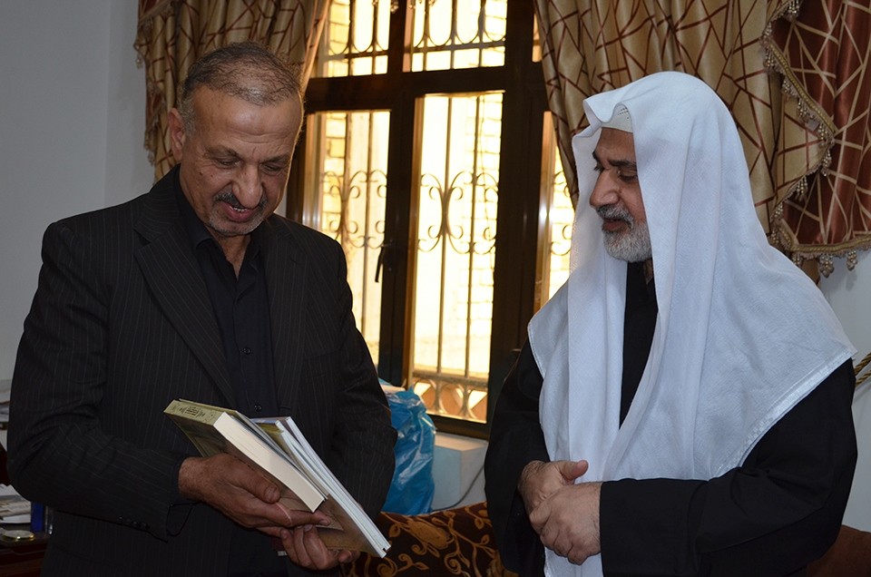 مدير مركز تراث كربلاء يستقبل الدكتور جمال الخطيب