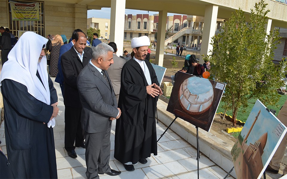 مركز تراث كربلاء يقيم  معرضاً تراثياً في كلية العلوم الاسلامية /جامعة كربلاء