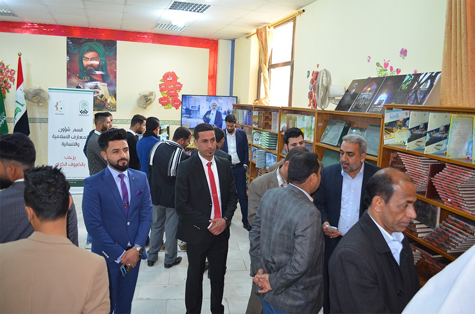 مركز تراث كربلاء يقيم  معرضاً تراثياً في كلية العلوم الاسلامية /جامعة كربلاء