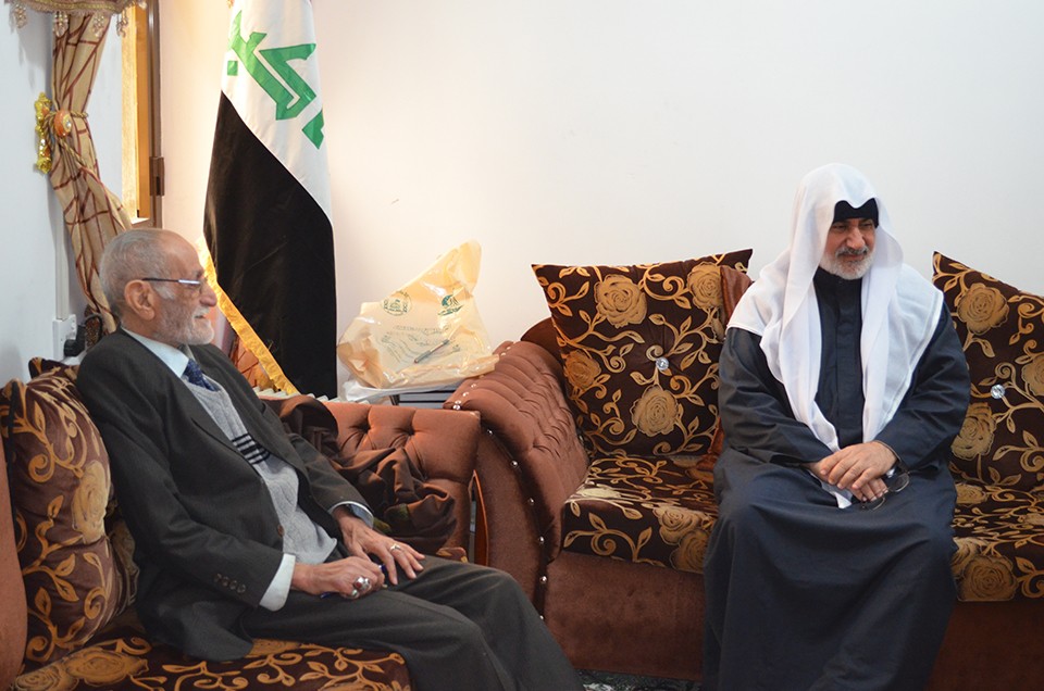 مدير مركز تراث كربلاء يستقبل عدداً من الشخصيات الكربلائية