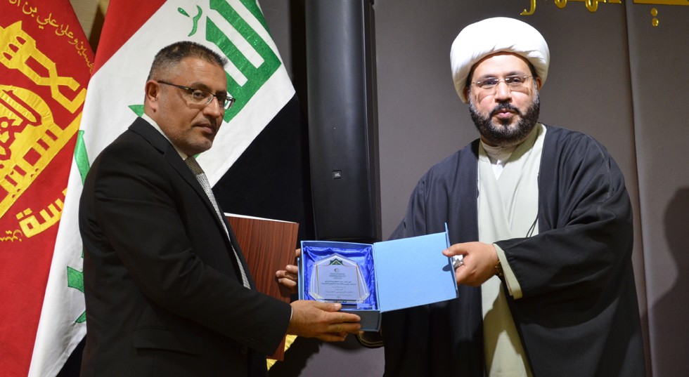 مركز تراث كربلاء يقيم ندوة بحثية موسّعة بالتعاون مع جامعة ذي قار