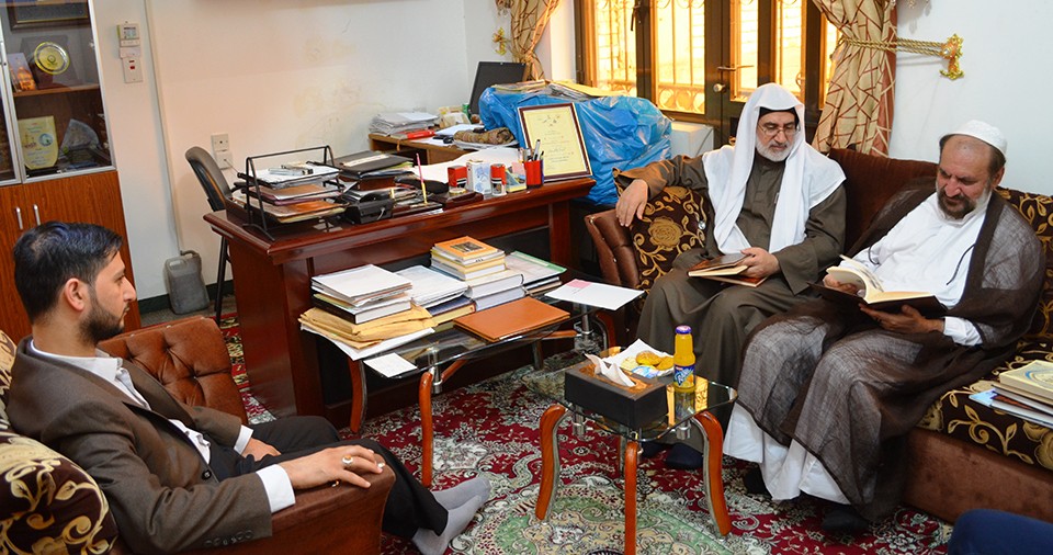 مدير مركز تراث كربلاء يستقبل مدير مؤسسة الإمام الجواد –عليه السلام- ومؤلِّف فهرس المخطوطات العربية والفارسية في المكتبات الإيرانية
