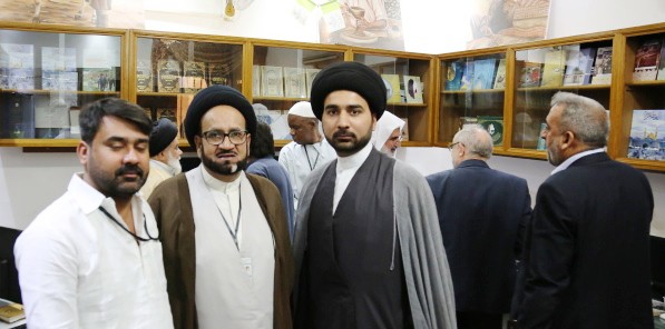 وفدٌ من ضيوف مهرجان ربيع الشهادة الثقافي العالمي الثالث عشر يزور مركز تراث كربلاء