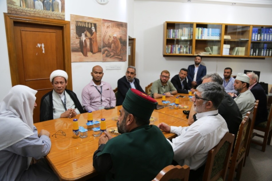 مركز تراث كربلاء يستقبل وفود  مهرجان ربيع الشهادة الثقافي العالمي