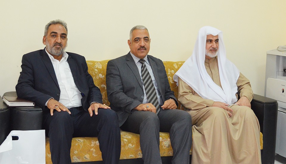 وفدٌ من مركز تراث كربلاء في ضيافة كلية العلوم الإسلامية