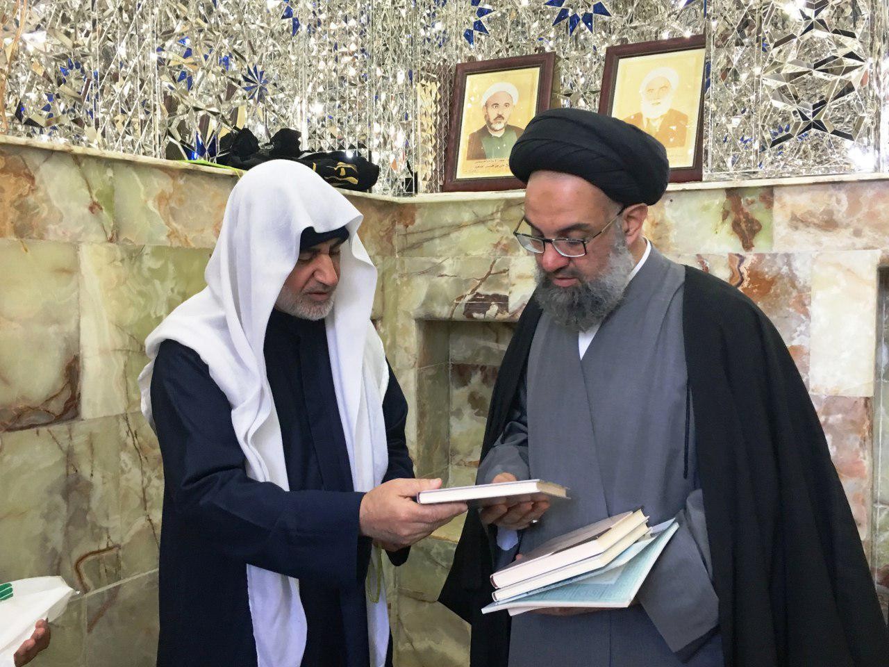 وفد مركز تراث كربلاء يواصل جولاته الثقافيّة في مدينة النجف الأشرف