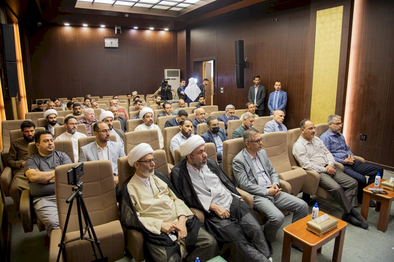 إحياءً لذكرى وفاةِ شيخ العِراقينِ.. مركزُ تراثِ كربَلاء يُقيمُ ندوةً حول سيرتِهِ ومَسيرتِهِ
