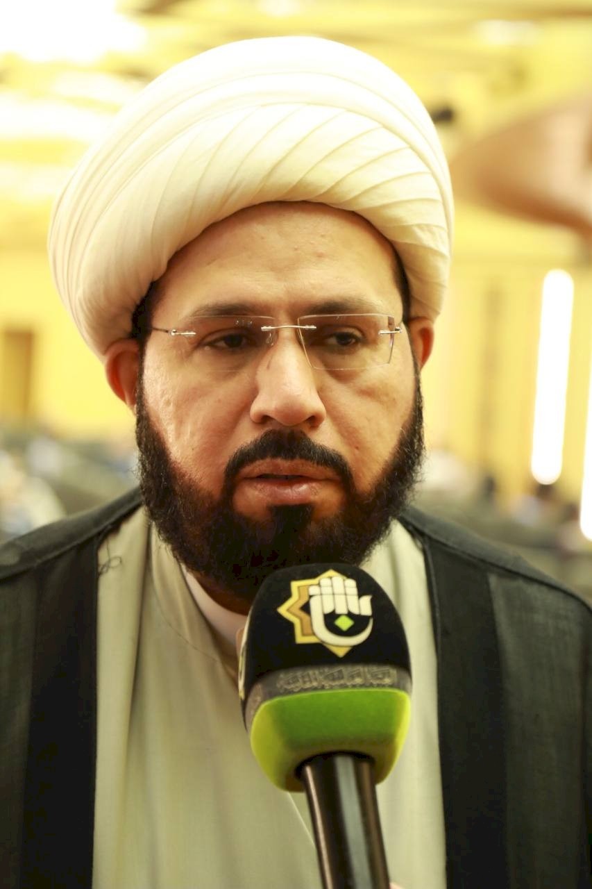 مركز تراث كربلاء يناقش اطروحات السيد حسين الحائري..  تقرير مركز الكفيل للانتج الفني