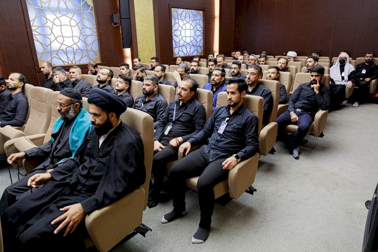 ضمن سلسلة اللقاءات الدوريّة.. فضيلة الشّيخ الهلاليّ يلتقي منتسبي قسمِ شؤون المعارِف