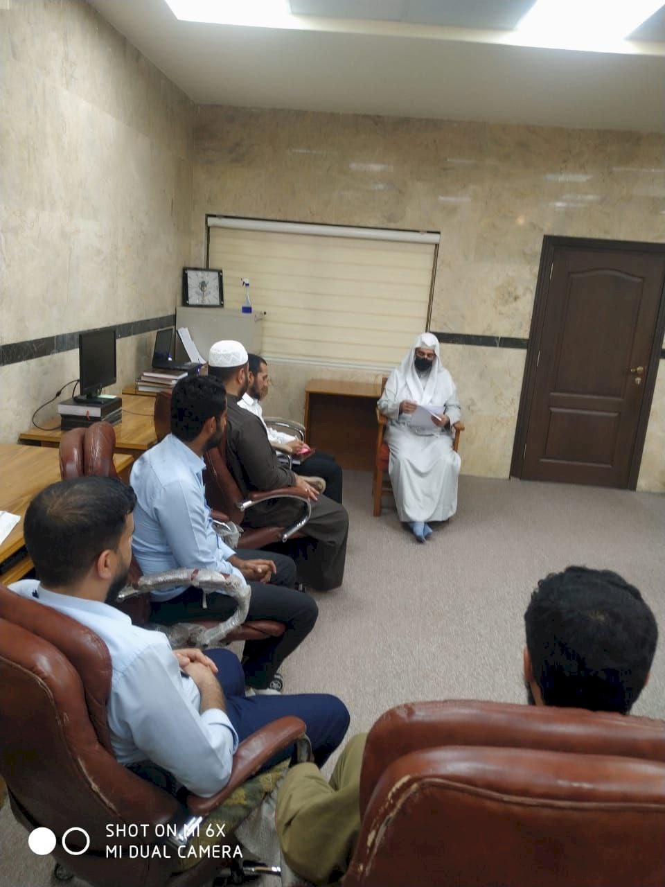 لمناقشة الخطط السَّنوية ومتابعة أعمالها.. مدير مركز تراث كربلاء يلتقي كادر وحدة التحقيق