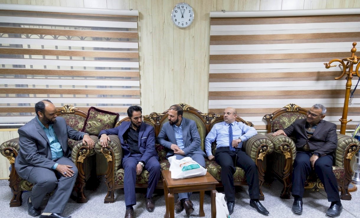 لدَعوةِ أساتذتِها للمُشاركةِ في مؤتمرِهِ العِلميِّ الدوليِّ الثّاني.. وفدٌ مِن مركزِ تُراثِ كربَلاء يزورُ جامعةَ واسِط