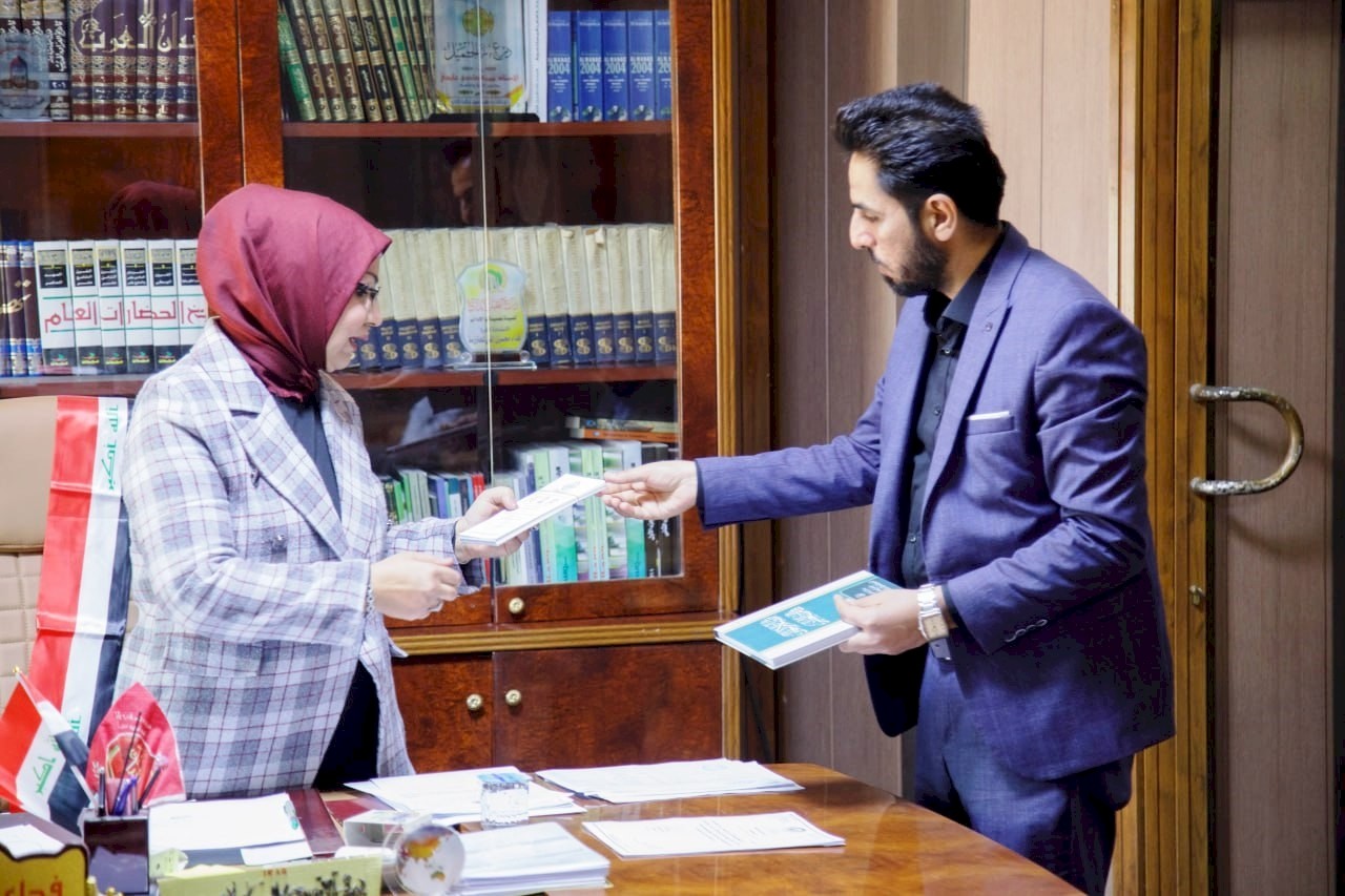 لدَعوةِ أساتذتِها للمُشاركةِ في مؤتمرِهِ العِلميِّ الدوليِّ الثّاني.. وفدٌ مِن مركزِ تُراثِ كربَلاء يزورُ جامعةَ واسِط