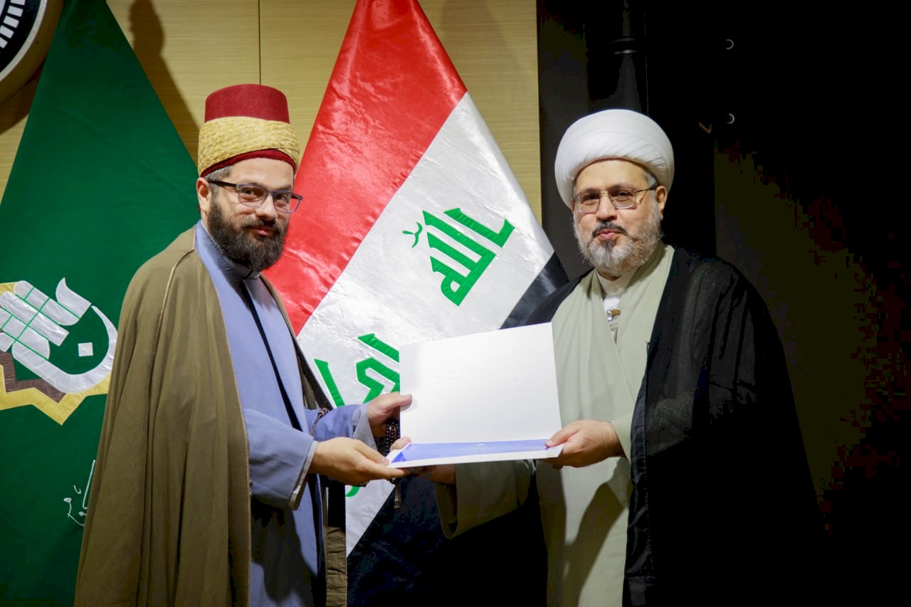 مركزُ تُراثِ كربَلاء يقيمُ ندوةً حولَ نتاجاتِ عُلماءِ الحائِر في القَرنِ العاشِر