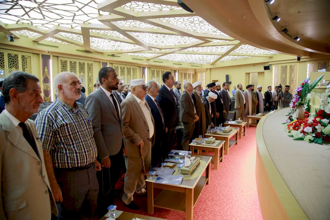 مركزُ تُراثِ كربَلاء يقيمُ ندوةً حولَ نتاجاتِ عُلماءِ الحائِر في القَرنِ العاشِر