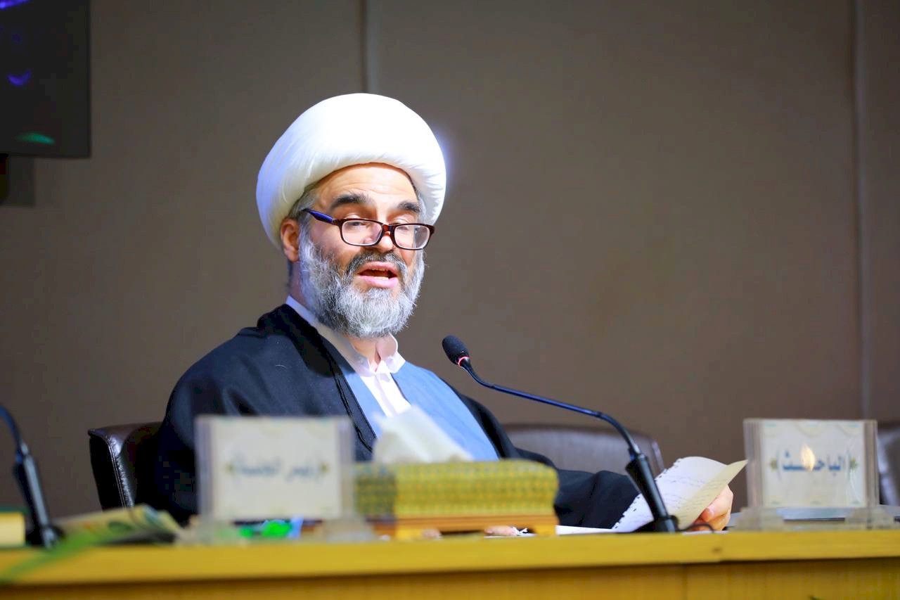 بالصور: الجلسة البحثيّة الأولى من مؤتمر مركز تراث كربلاء العلمي الدولي الثاني