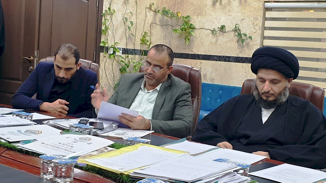 مجلَّةُ تراثِ كربَلاء تعقدُ اجتماعَها الدَّوري