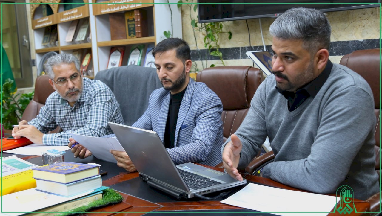 قسم المعارف يعقد اجتماعاً مع اللجنة الخاصة بمؤتمر الامام الكاظم (عليه السلام)