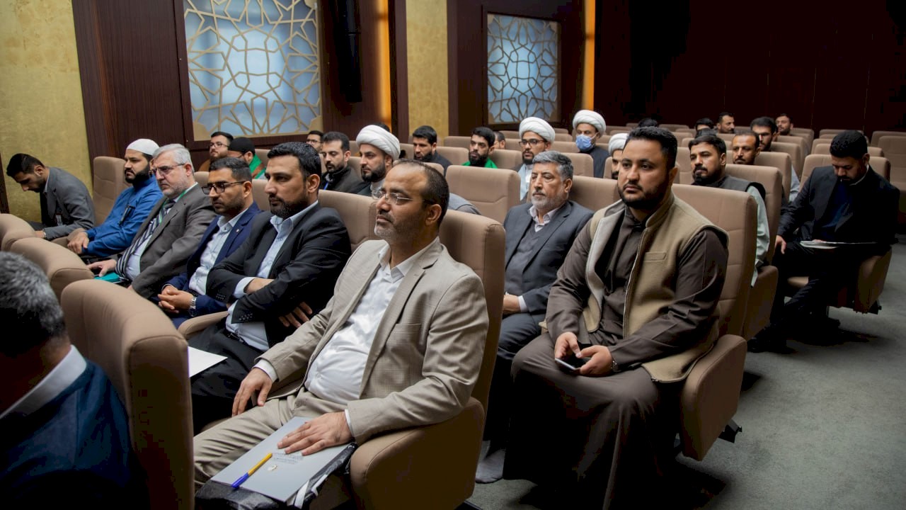 مِن أجلِ الوقوفِ على سيرتِهِ وَمنهَجِهِ  مركزُ تراثِ كربلاءَ يقيمُ ندوةً عِلميَّةً حولَ الشيخِ فضل عليّ القِزوينيّ