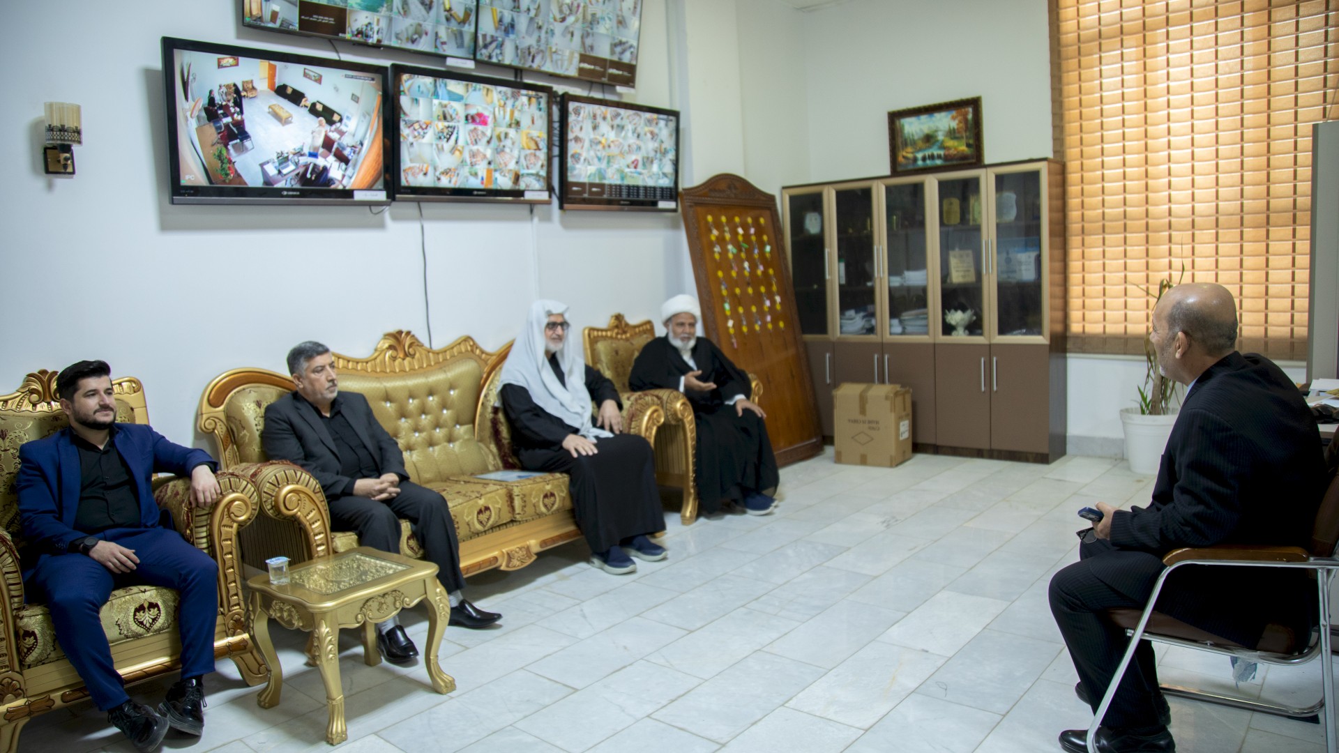 مركز تراث كربلاء يبحثُ مع كليّةِ العُلومِ الإسلاميّةِ تعزيزَ التَّعاوُنِ العلميِّ