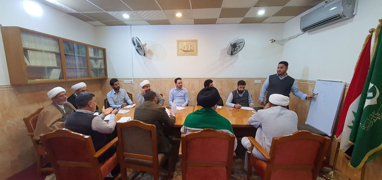 مركزُ تُراث كربلاء يختتم دورة الفهارس الفنية