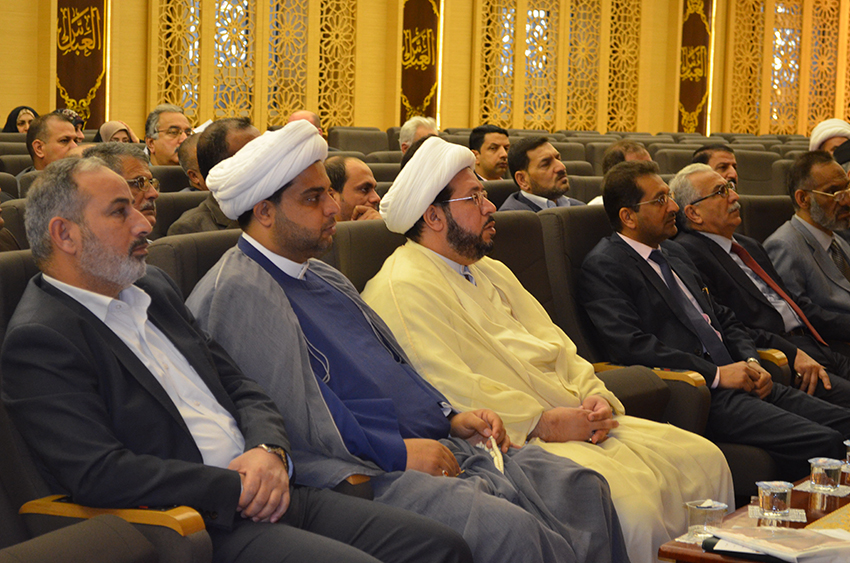 مركز تراث كربلاء يعقد ندوته الشهرية الثامنة