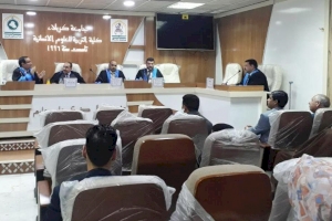 وفدٌ من مركز تراث كربلاء يحضر مناقشة علمية في جامعة كربلاء