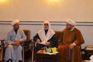 وفد مركز تراث كربلاء يزور مؤسسة وارث الأنبياء