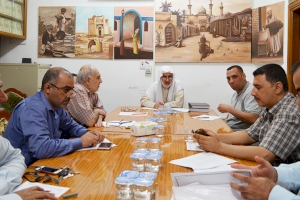 رئيس تحرير مجلة تراث كربلاء الفصليّة المحكّمة يجتمع بهيأتيها الإستشارية والتحريرية
