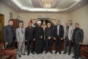 وفدُ مركزِ تراثِ كربلاء يزورُ جامعةَ وارثِ الأنبياء