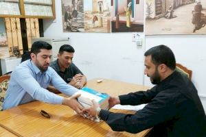 مركز كربلاء للدراسات والبحوث يهدي آخر إصداراته لمكتبة مركز تراث كربلاء