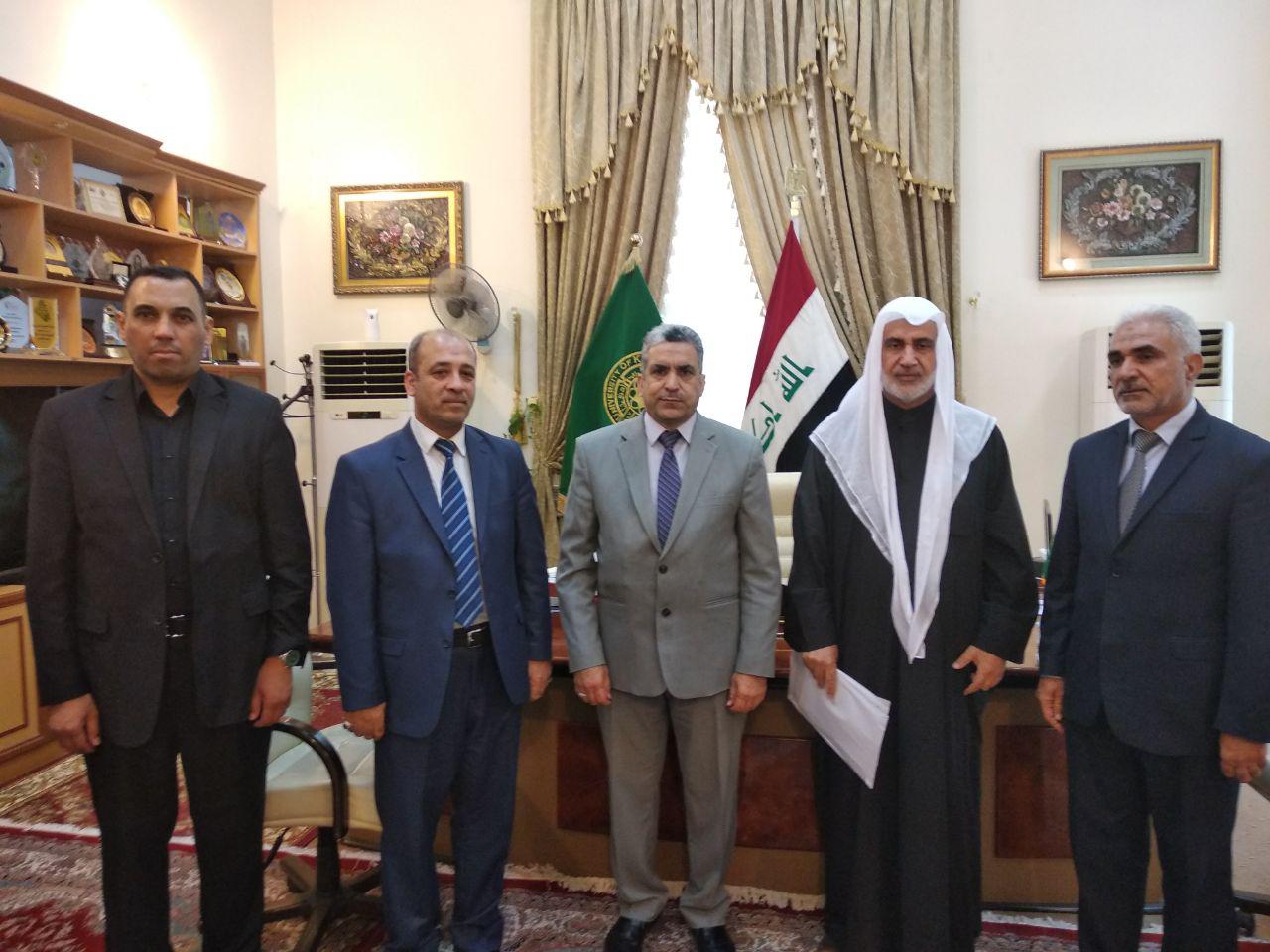 وفد مركز تراث كربلاء يزور جامعة الكوفة