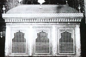 ضريح ابي الفضل عليه السلام 1964 - اعلام مركز تراث كربلاء