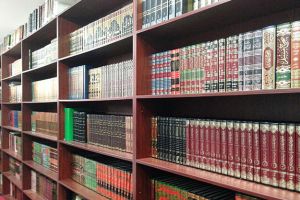 من رجال الفكر والعلم والتأليف في كربلاء