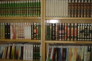 من رجال الفكر والعلم والتأليف في كربلاء