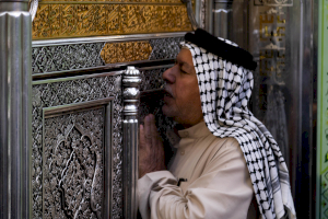 عند ضريحك سيدي يطيب الأثر، يفيض العطر طمأنينة، وتُمسح أوجاع القلوب قبل أوجاع الأجساد.